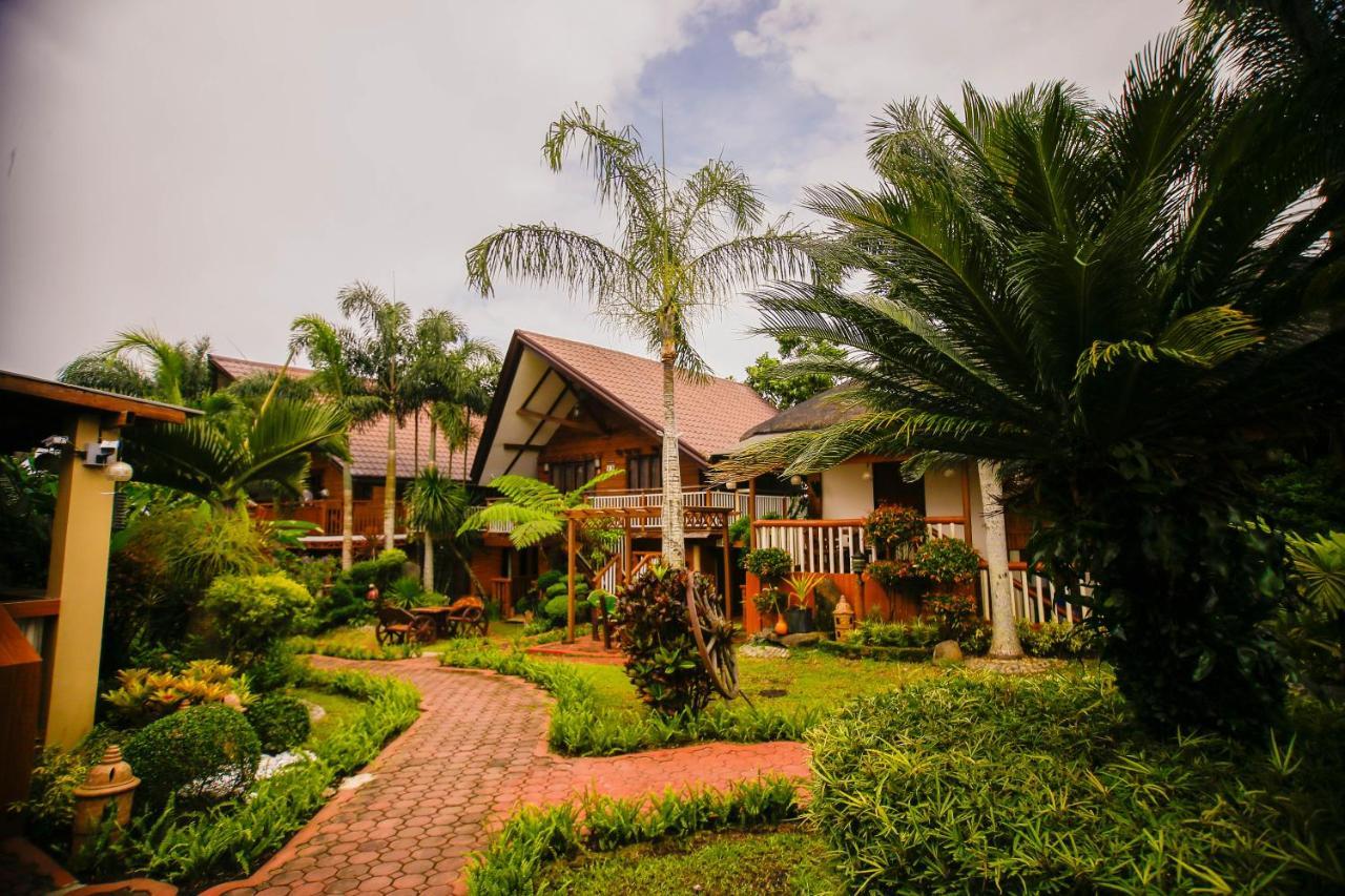 Hortz Hotels And Resorts Tagaytay City Екстер'єр фото