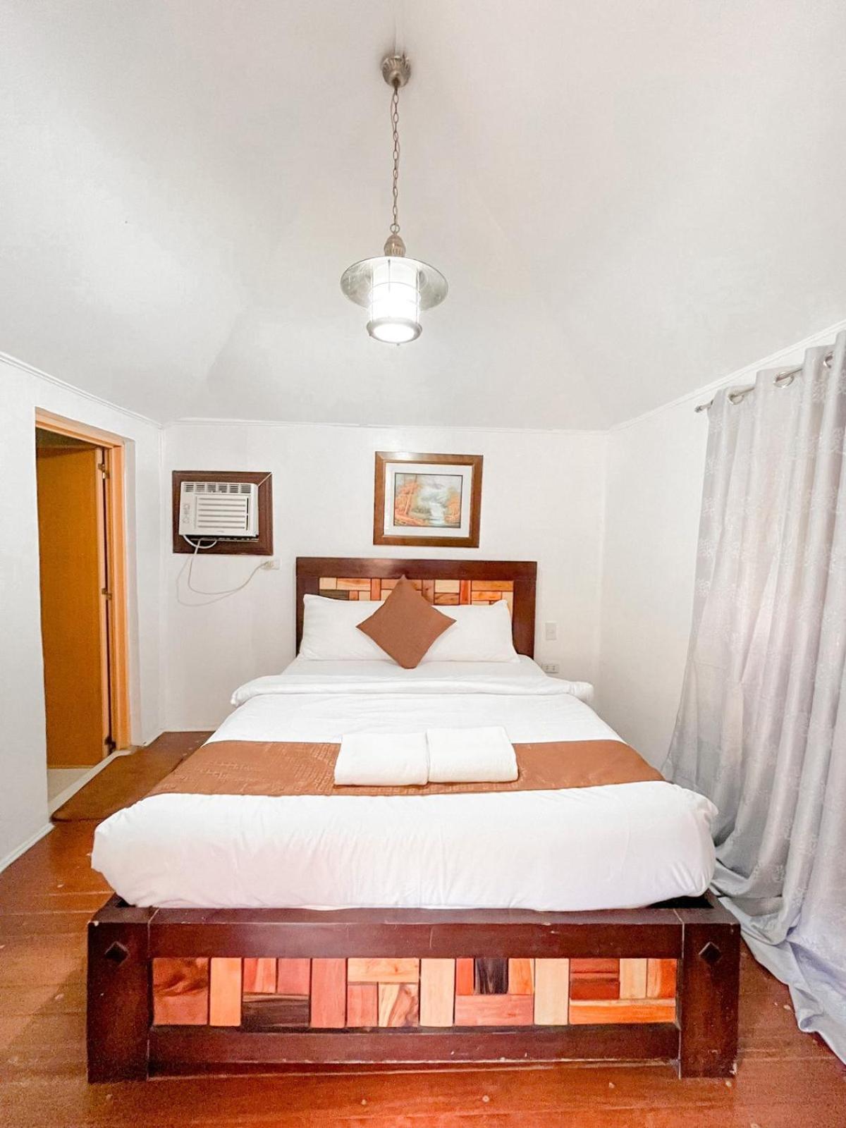 Hortz Hotels And Resorts Tagaytay City Екстер'єр фото
